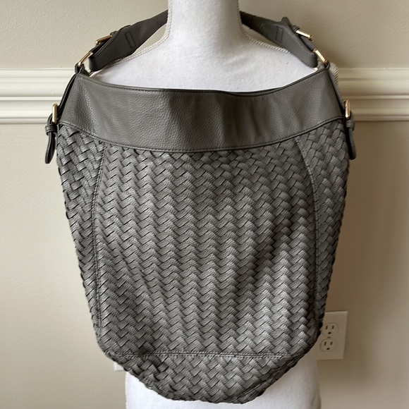 Gray Deux Lux purse - Picture 2 of 8